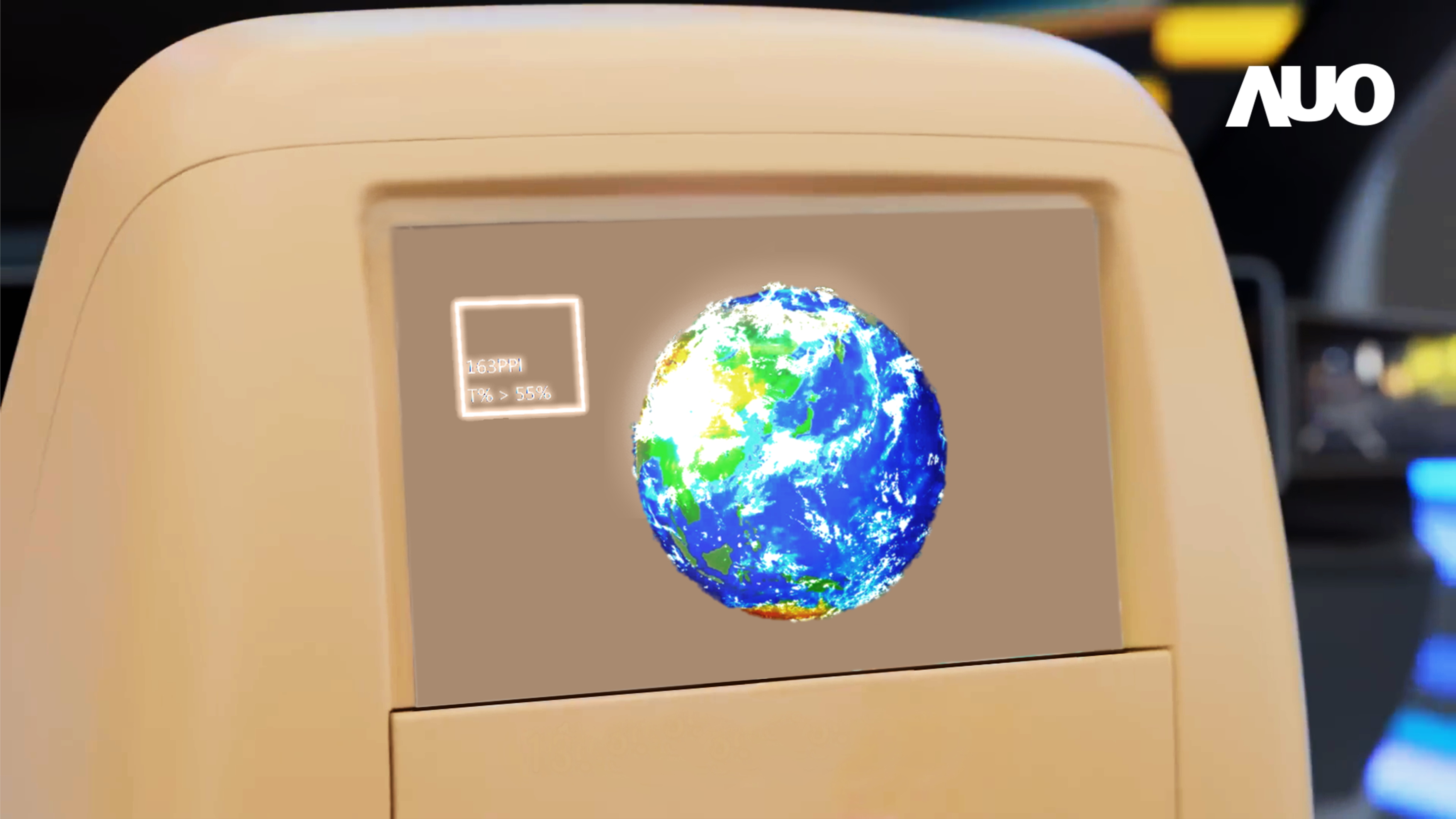 世界杯官方端网站登录入口突破设计与制程挑战，推出全球最高分辨率163ppi的13.5吋透明Micro LED面板，并积极布局智能车市场，以期拓展透明显示应用的可能性