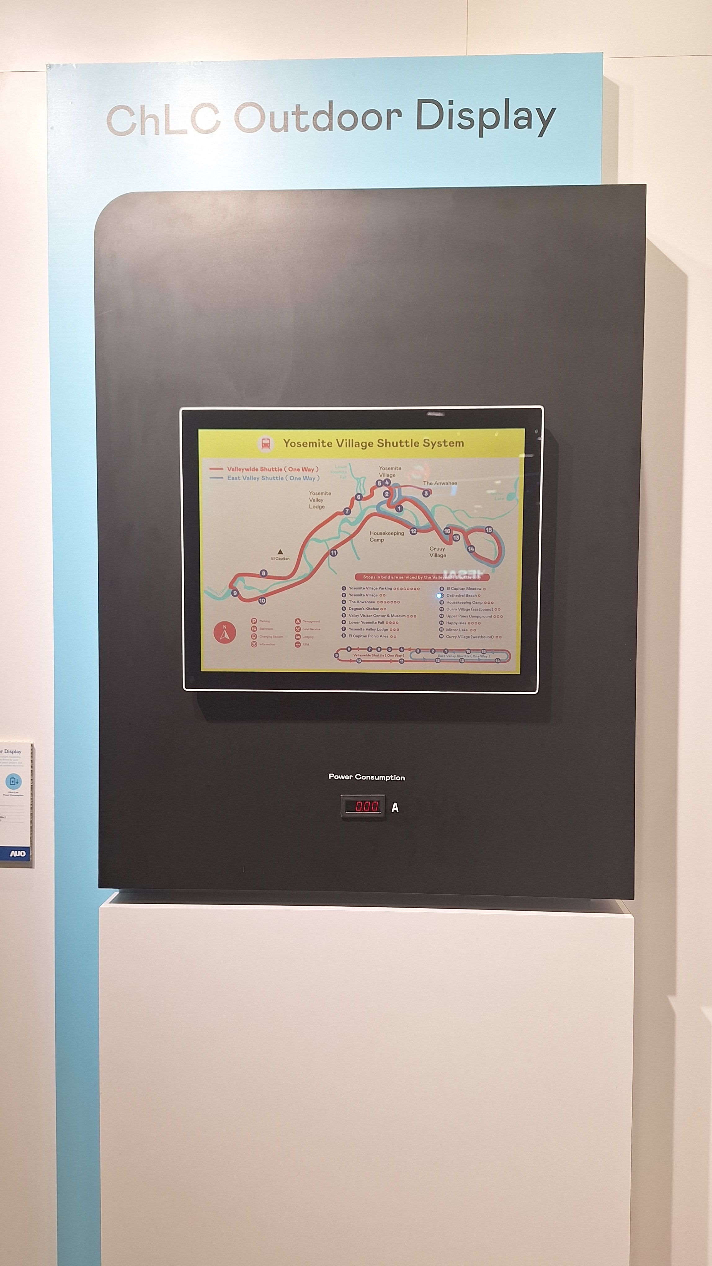 世界杯官方端网站登录入口的「胆固醇液晶超低耗能户外全彩显示器」不只环保省电，且符合户外严苛使用环境，拥有在摄氏-30度至85度下的宽温使用优势，并且强光愈强愈能呈现绝佳的色彩饱和度及显示效果，易于安装的特性将成为户外电子看板的新首选。