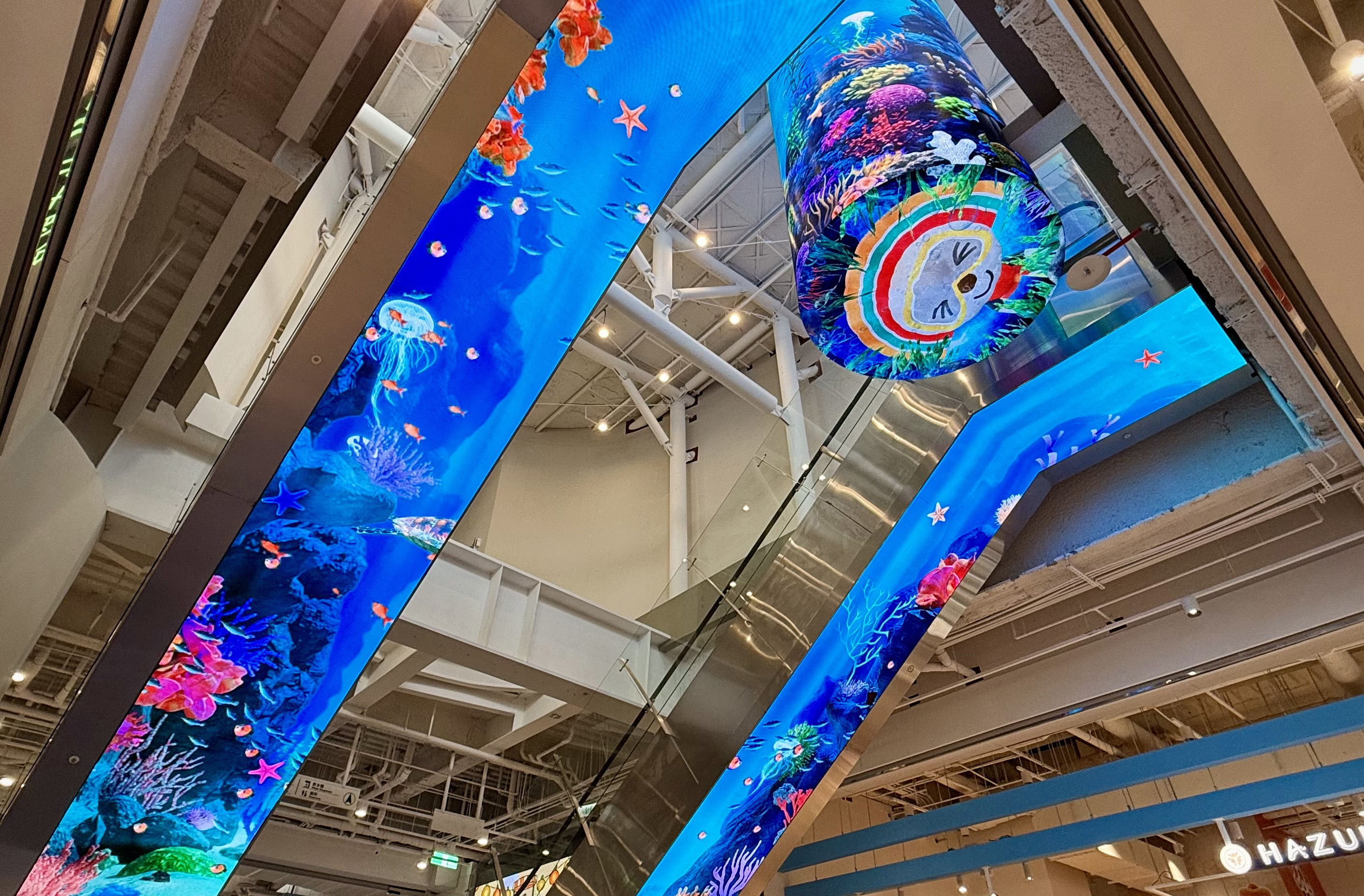 達擎與傑可達整合先進顯示技術與軟硬體應用服務，提供一系列大型LED顯示解決方案，為全新改裝開幕的「清水服務區」佈局嶄新視覺體驗。